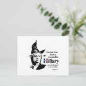 前回、ヒラリーのような女性を見た ポストカード (スタンド正面)