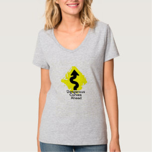 前方の危険なカーブ Tシャツ