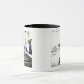 前景およびエクササイズの自由な重量の列 マグカップ (中央)