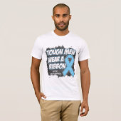 前立腺癌の堅い人はリボンを身に着けています Tシャツ (正面フル)