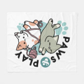 前足で遊ぼう – かわいい猫のイラスト フリースブランケット (正面(横))