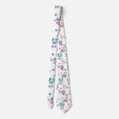 前足のネックタイで作られる ネクタイ (裏面)