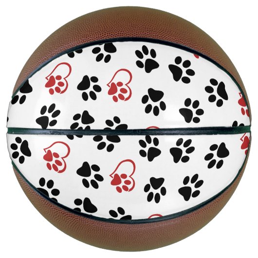 前足のパターン，黒い前足，赤い前足，ハート バスケットボール (正面)