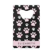 前足、ピンクの前足、犬の前足、あなたの名前のパターン クレジットカード栓抜き (裏面)