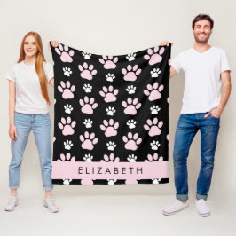 前足、ピンクの前足、犬の前足、あなたの名前のパターン フリースブランケット
