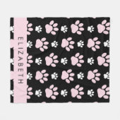 前足、ピンクの前足、犬の前足、あなたの名前のパターン フリースブランケット (正面(横))