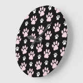 前足、ピンクの前足、犬の前足、動物の前足のパターン ラージ壁時計 (傾斜)