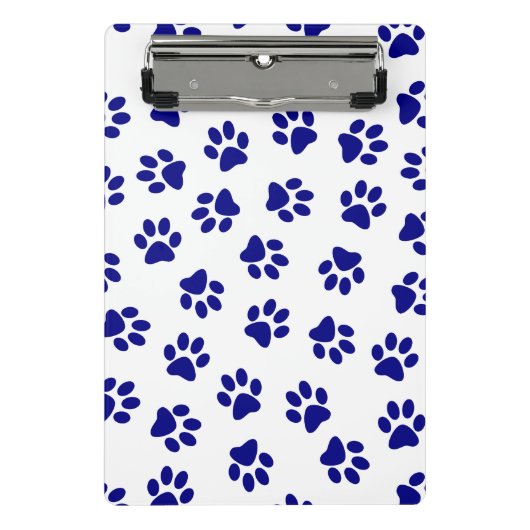 前足、犬の前足、ネイビーブルーの前足のパターン ミニクリップボード (正面)