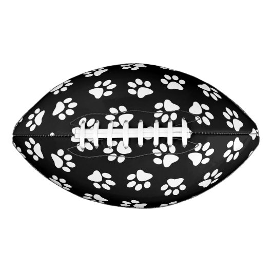 前足、犬の前足、白い前足のパターン アメリカンフットボール (正面)