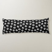 前足、犬の前足、白い前足のパターン ボディピロー (裏面)