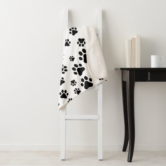 前足、犬の前足、白黒のパターン シェルパブランケット (インサイチュ)