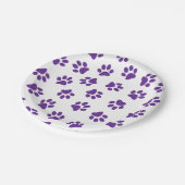前足、犬の前足、紫の前足のパターン ペーパープレート (アングル)