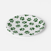 前足、犬の前足、緑の前足のパターン ペーパープレート (アングル)