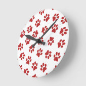 前足、犬の前足、赤い前足 ラウンド壁時計 (傾斜)