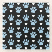 前足、犬の前足、青い前足、白いハートのパターン ガラスコースター (正面)