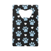 前足、犬の前足、青い前足、白いハートのパターン クレジットカード栓抜き (裏面)