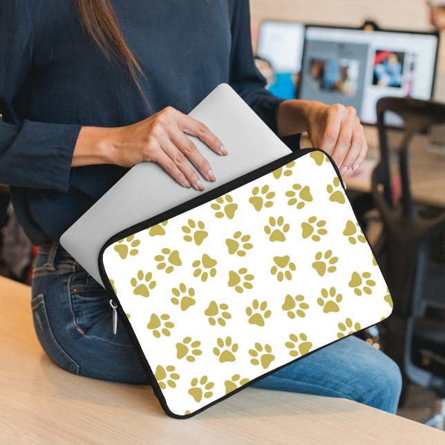 前足、犬の前足、黄金の前足のパターン ラップトップスリーブ (クリエイターアップロード済み)