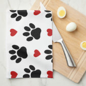 前足、犬の前足、黒い前足、赤いハート キッチンタオル (四つ折り)