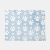 前足、白い前足、水色、青のパターン ドアマット (正面)