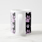 前足、薄紫前足、犬の前足、あなたの名前のパターン ジャンボコーヒーマグカップ (裏面)