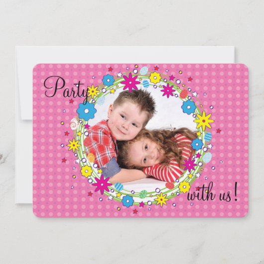 前部および中心の写真の誕生日のパーティの招待状 招待状 (正面)