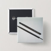 剣そして外装、La Teneからの、スイス連邦共和国 缶バッジ (正面&裏面)