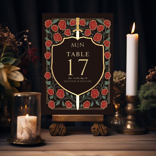 剣と盾のメディエーバルファンタジー結婚式のモノグラム テーブルナンバー