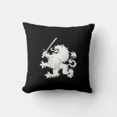 剣の紋章学の装飾用クッションと手がつけられないライオン クッション (正面)