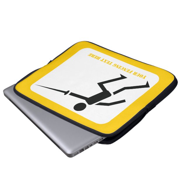 剣フェンシング付きフェンサーブラックシルエットカスタム ラップトップスリーブ (正面下部)