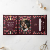 剣&シールド中世ファンタジーモノグラム結婚ズ 三つ折り招待状 (内部)