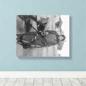 副長を馬に乗せてケーシー写真 キャンバスプリント (インサイチュ (ウッドフロア))