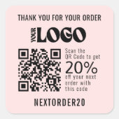 割引クーポンQRコードビジネスロゴピンク スクエアシール (正面)