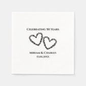 創立結婚50周年記念モダンパーソナライズされたハート スタンダードカクテルナプキン (正面)