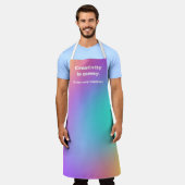 創造性は汚い私は非常にクリエイティブおもしろエプロン エプロン (着用した状態)