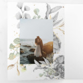 劇的な銀フローラ3倍結婚式招待状 三つ折り招待状 (内部最初)