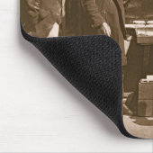 劇的な靴黒1876-77年(woodburytype) マウスパッド (コーナー)