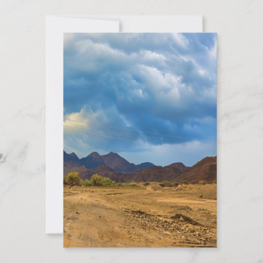 劇的に曇った空の下の乾燥した風景 シーズンカード (正面)