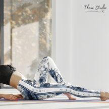 力を与えられた女性の水色フローラインスピレーション