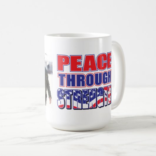 力を通じて平和 コーヒーマグカップ (正面右)