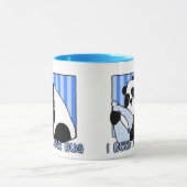 力強い抱擁のマグ マグカップ (中央)