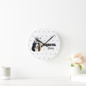 力強い猫/犬の母の文字の足でペットの写真を追加 ラウンド壁時計 (ホーム)