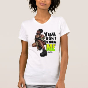 力強い黒人女性の自信 Tシャツ