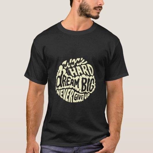 努力は夢を叶える Tシャツ (正面)