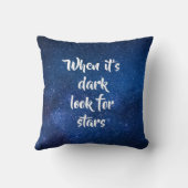 励ましの引用文、虹と星を探す クッション (裏面)