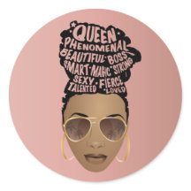 励ましの黒人女性、ナチュラルヘアパン、ピンク