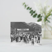 労働日ピエロ, 1940 ポストカード (スタンド正面)