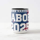 労働日マグカップ – ママのための特別なギフト&パパ🇺🇸☕ ツートーンマグカップ (中央)
