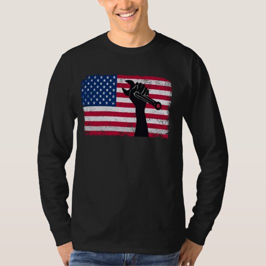 労働日米国旗 Tシャツ (正面)