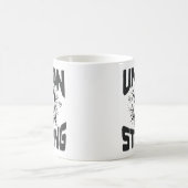 労働組合の強 – 労働日熟練労働者 コーヒーマグカップ (中央)