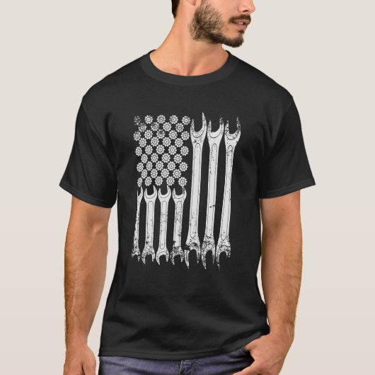 労働者ディーゼル整備士ツールTrucker Engineer USA Tシャツ (正面)